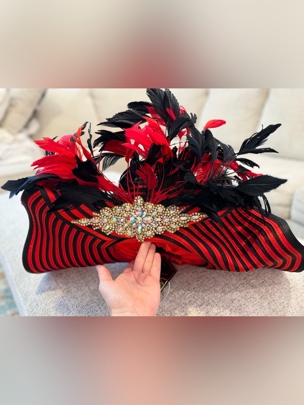 Donna Vinci Couture Red Black Church Derby Hat Feather Rhinestone Fascinator 22”